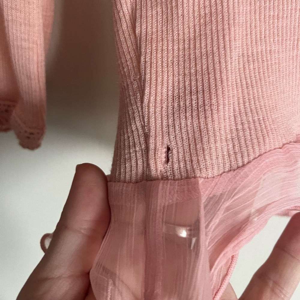00’s Express Light dusty  Pink Sheer Ruffle cardigan - Picture 5 of 5